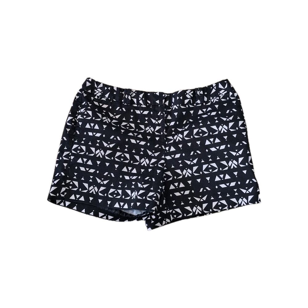 Worthington Shorts Womens 10 Black White Geometric Modern Fit Pockets Mid Rise